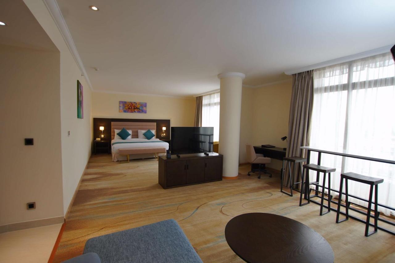 Best Western Premier Dynasty Addis Ababa Exterior foto